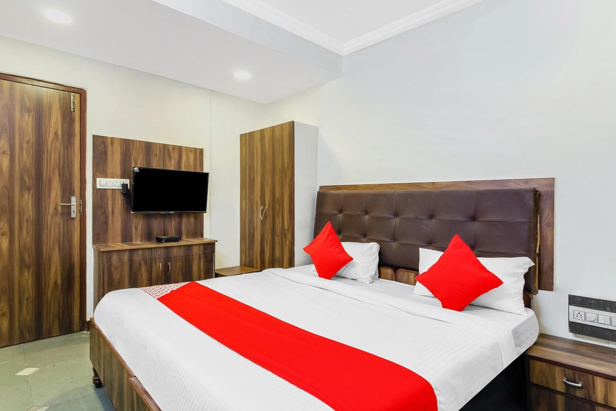 Hotel O Tokyo Χιντεραμπάντ Εξωτερικό φωτογραφία